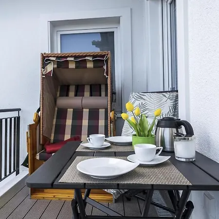 Ferienwohnung Tor Zum Meer - Neubau Mit Sauna, Fahrstuhl Und Tiefgarage Kuehlungsborn Exterior photo