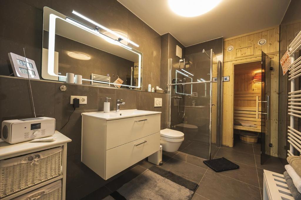 Tor Zum - Neubau Mit Sauna, Fahrstuhl Und Tiefgarage Apartment
