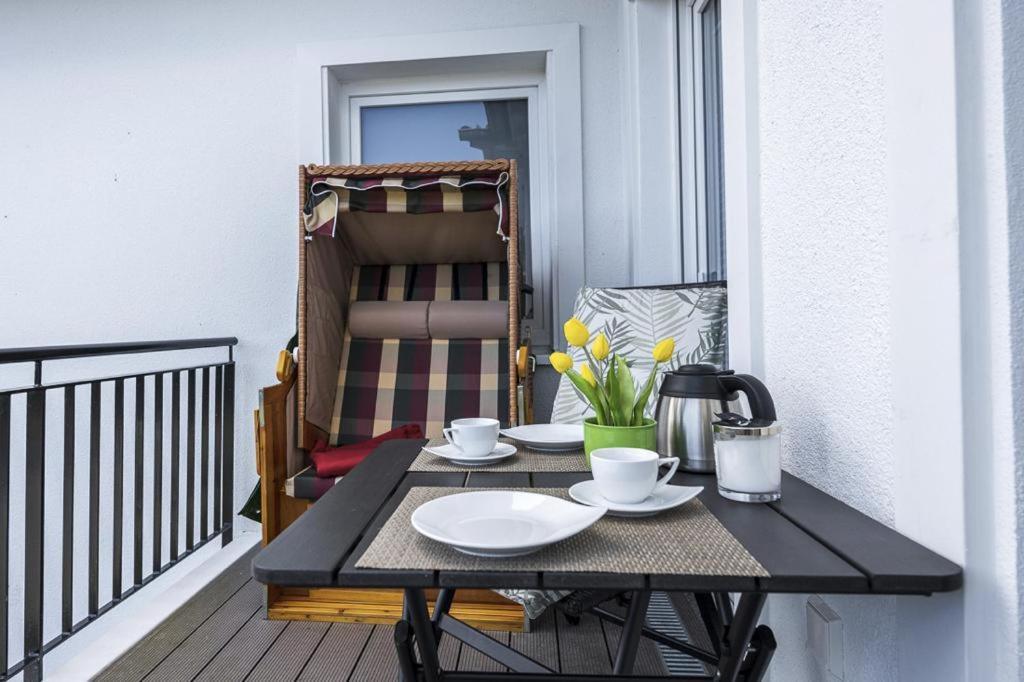 Tor Zum - Neubau Mit Sauna, Fahrstuhl Und Tiefgarage Apartment Kuehlungsborn